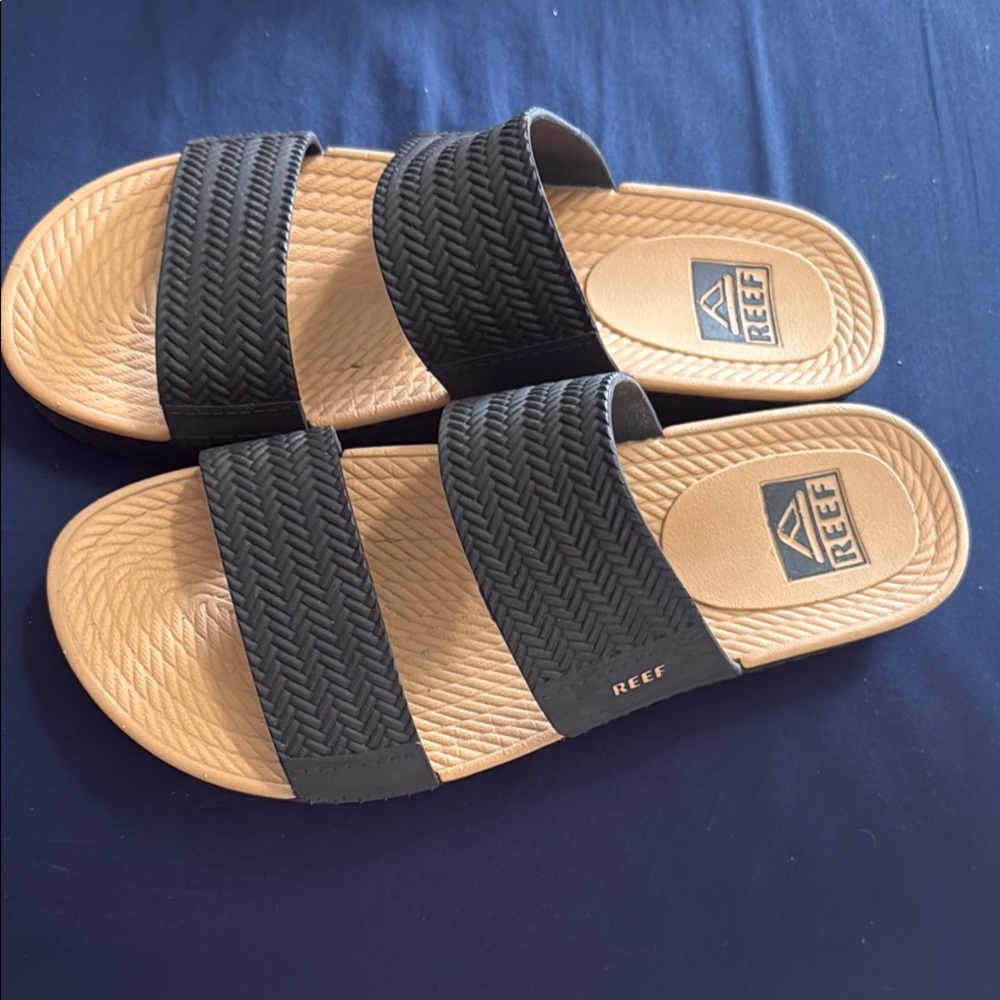 Reef Black and Tan Slide Sandals